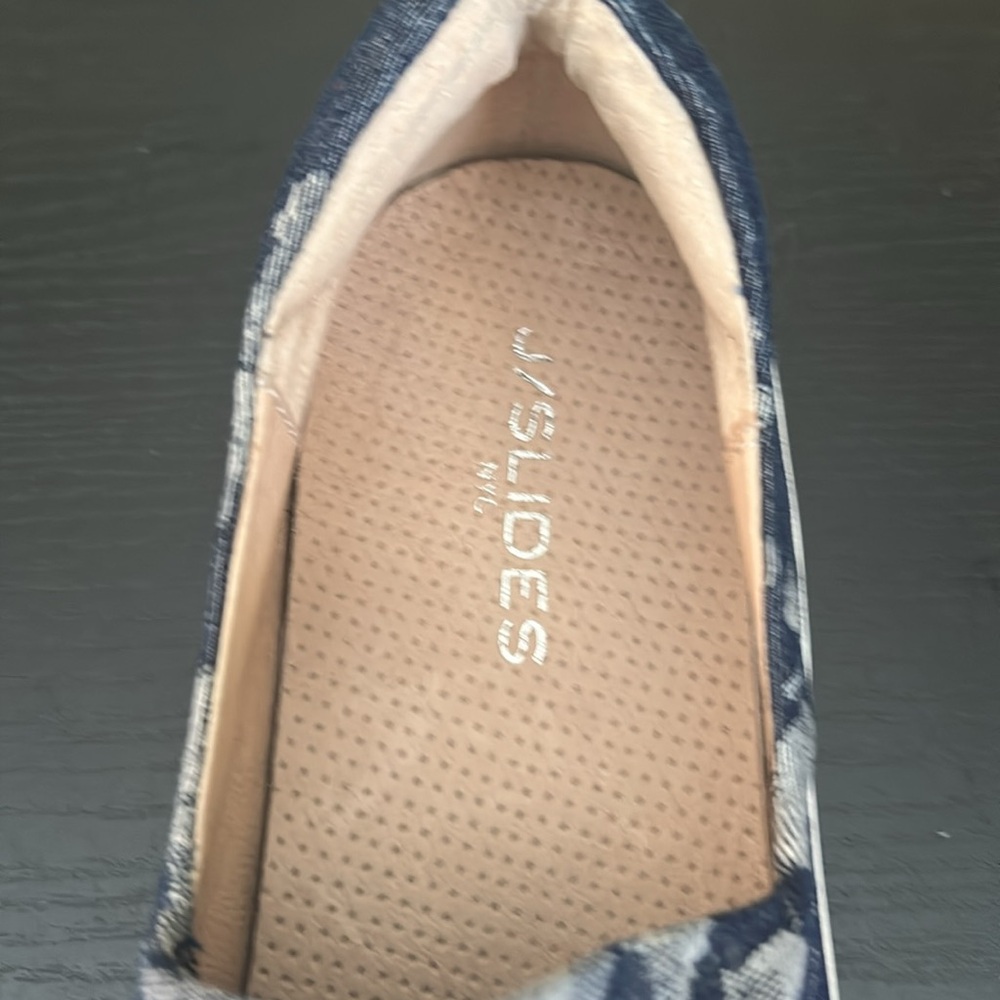 J Slides NYC Women's 8.5 Slip On‎ Denim Casual floral print denim. - Picture 7 of 13